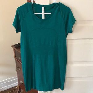 Lululemon Swiftly Tech Short Sleeve Crew